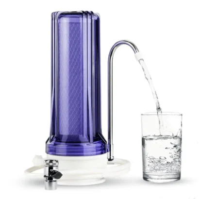 Purificateur d'eau de boisson sur évier au charbon actif.