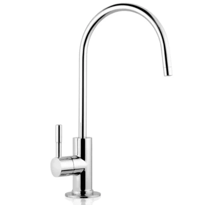 Robinet chromé pour osmoseur et purificateur d'eau de boisson.