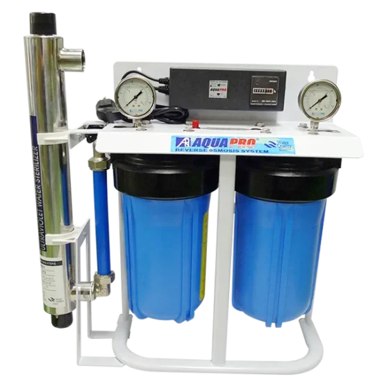 Station filtrante Big Duo avec UV 1300 L/H pour le traitement de l'eau de pluie, de ville ou de source.