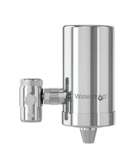 Filtre à eau à visser sur le robinet pour boire l'eau en vacances.