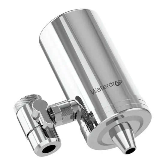 Filtre à eau au charbon actif pour robinet de cuisine.