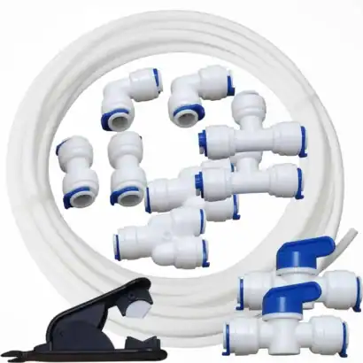 Tuyau de filtration et raccords pour systèmes de nettoyage professionnel Diproclean, adaptable pour des machines de nettoyage industrielles et domestiques.