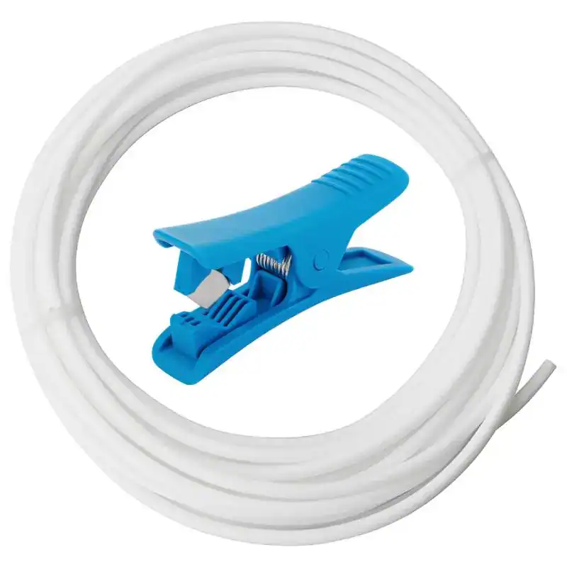 tube-alimentaire-14-cutter - Boutique Diproclean Fil blanc avec pince à clip bleu pour tuyau de nettoyage professionnel.
