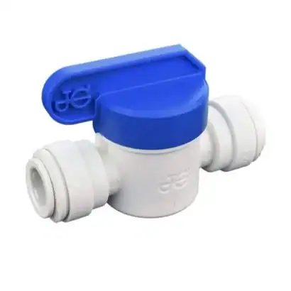 vanne-john-guest-38 - Boutique Diproclean Robinet d'arrêt en PVC avec levier bleu, spécialisé pour les systèmes de plomberie et nettoyage industriel. Adapté aux professionnels de Diproclean pour une installation fiable et durable.