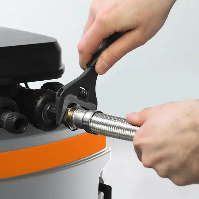 Remplacement flexible tuyau de nettoyage industriel Diproclean boutique nettoyage professionnel robuste.