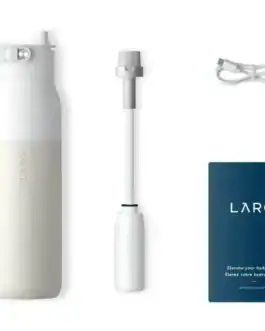 coffret-gourde-uv-pure - Boutique Diproclean Purificateur d'eau portable LARQ avec filtre intégré, câble USB rechargeable et manuel d'utilisation, idéal pour l'hydratation saine et écologique lors de vos déplacements ou activités extérieures.