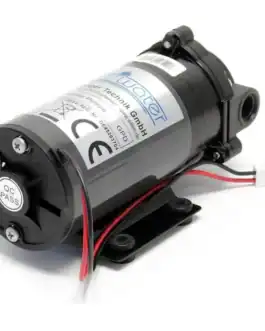 Pompe à eau robuste pour machines de nettoyage, adaptée aux besoins industriels et domestiques. Conçue pour garantir performance et durabilité dans toutes applications de nettoyage.