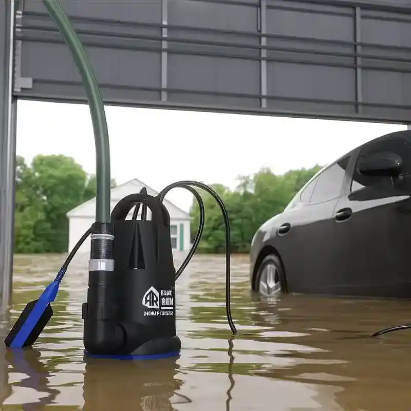 Décontamination immersion. - Boutique Diproclean Pompe à décontamination sous l'eau pour nettoyage efficace des véhicules en cas d'inondation ou déversement.