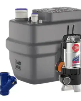 Pompe submersible et réservoir de stockage pour nettoyage professionnel.
