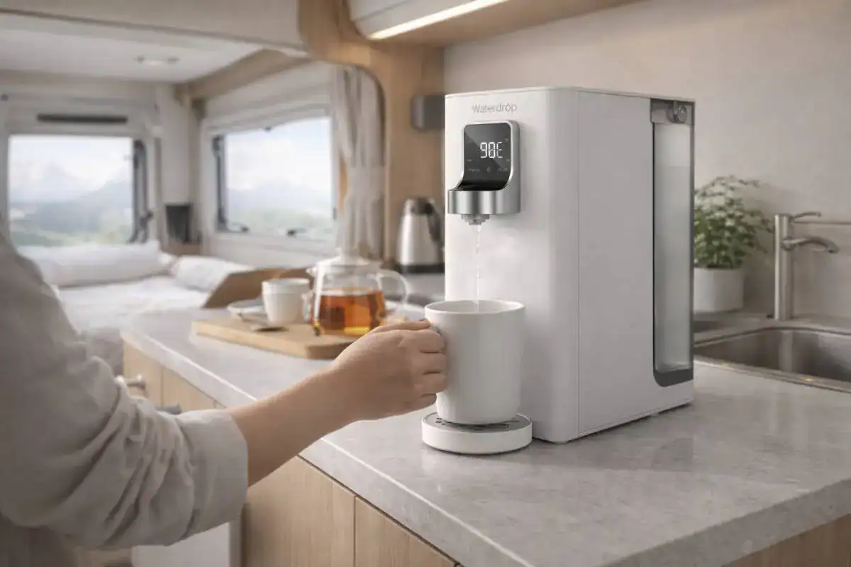 Utilisation quotidienne de l'osmoseur Waterdrop dans son camping-car