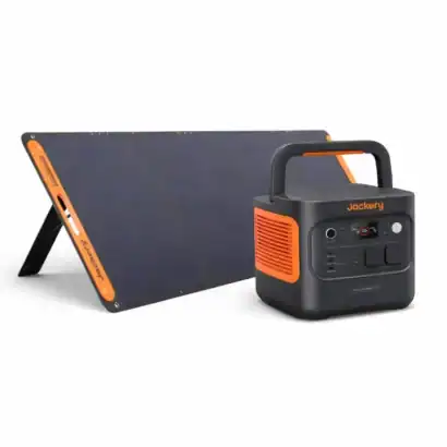 Panneau solaire Solarsaga 200W pour &eacute;nergie portable.
