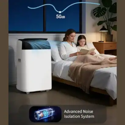 Climatiseur mobile 14000 BTU 3-en-1 avec t&eacute;l&eacute;commande dans une chambre moderne, silencieux &agrave; 50 dB, syst&egrave;me avanc&eacute; d'isolation phonique pour un confort optimal.