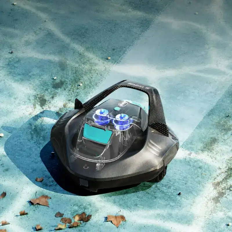 Robot piscine sans fil AIPER Seagull SE nettoyant un fond plat