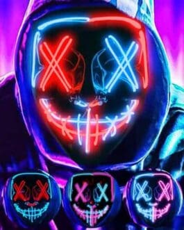 Masque LED néon avec sourire dessiné en rouge et bleu, ambiance colorée, produits de nettoyage et accessoires Diproclean.